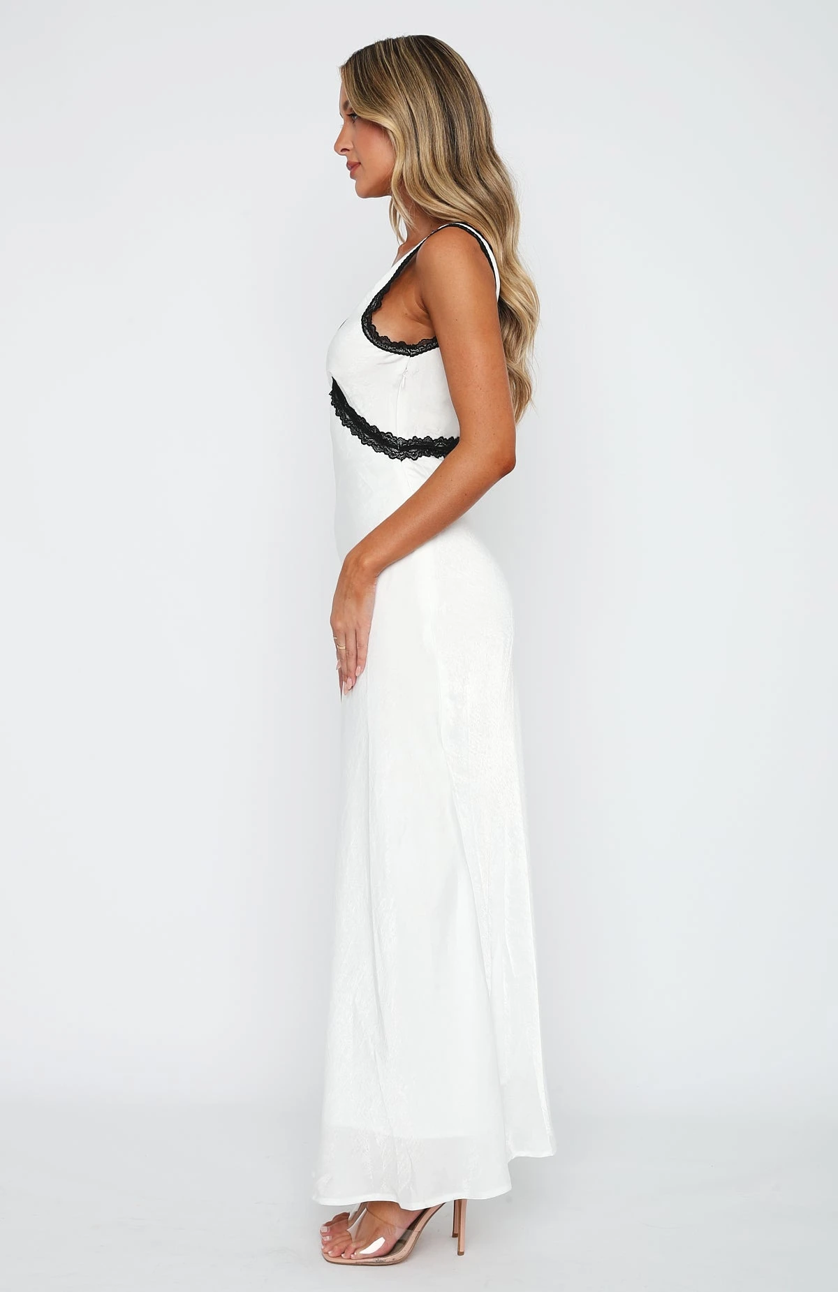 Event Ready Maxi Dress White - Image 3