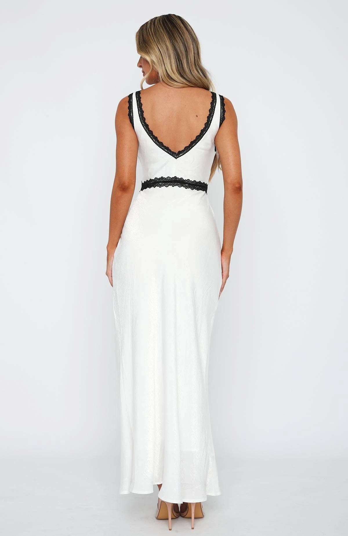 Event Ready Maxi Dress White - Image 4